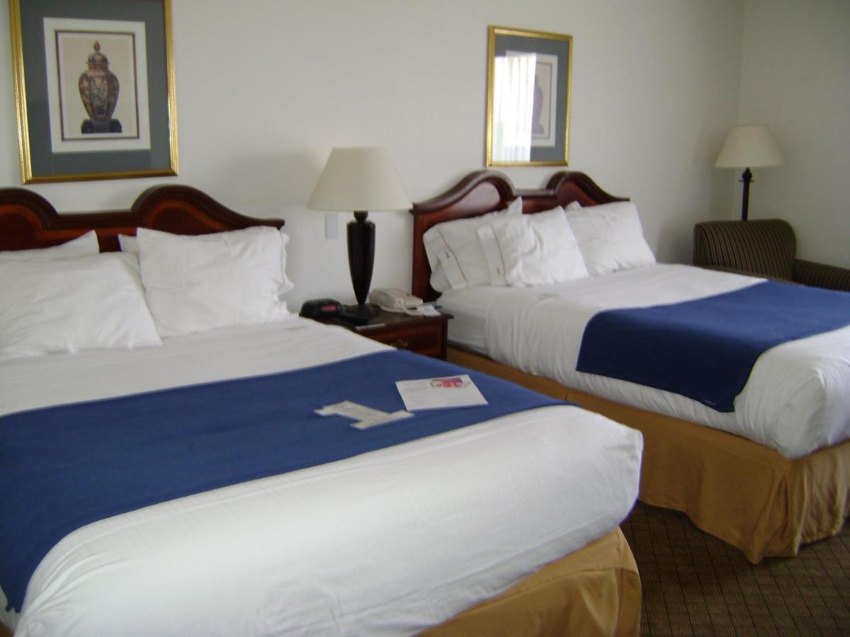 Holiday Inn Express & Suites Alliance By Ihg Экстерьер фото