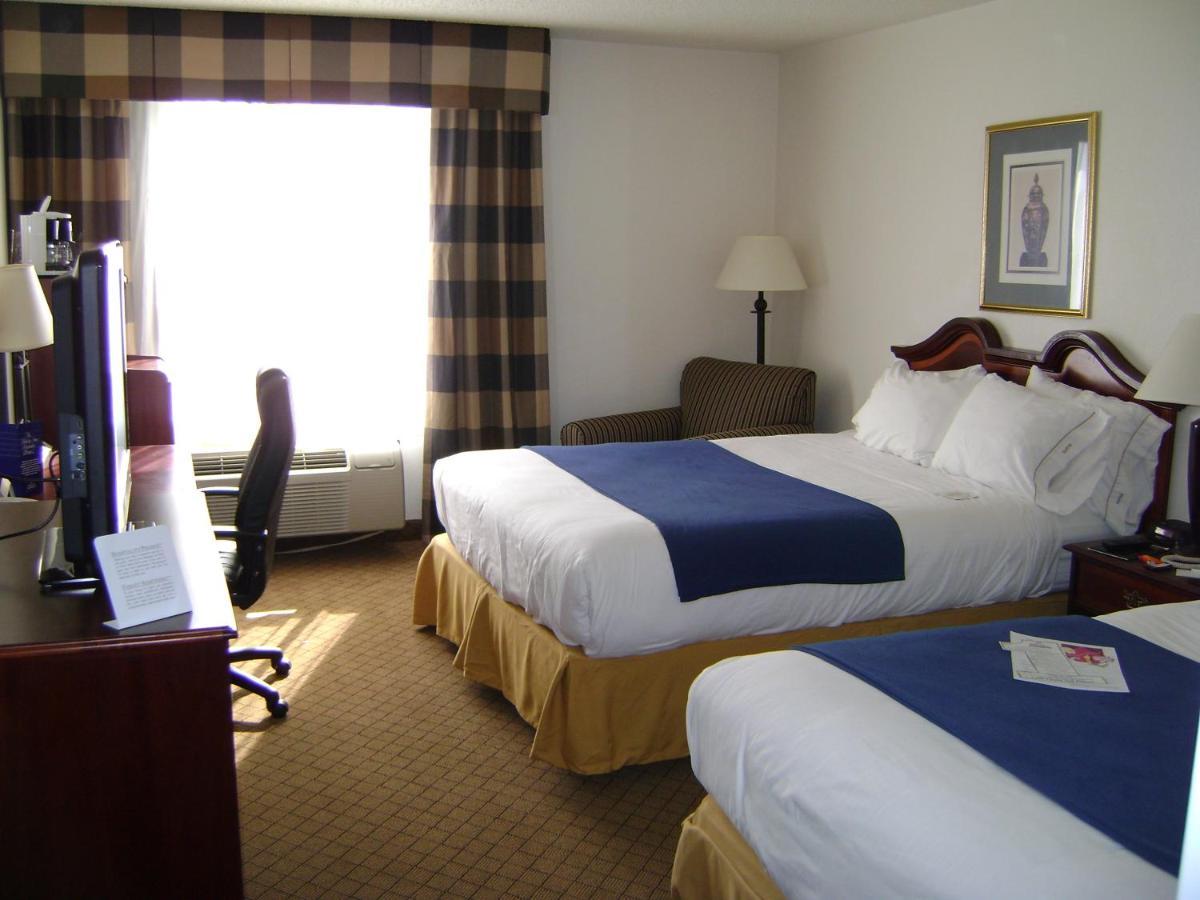 Holiday Inn Express & Suites Alliance By Ihg Экстерьер фото