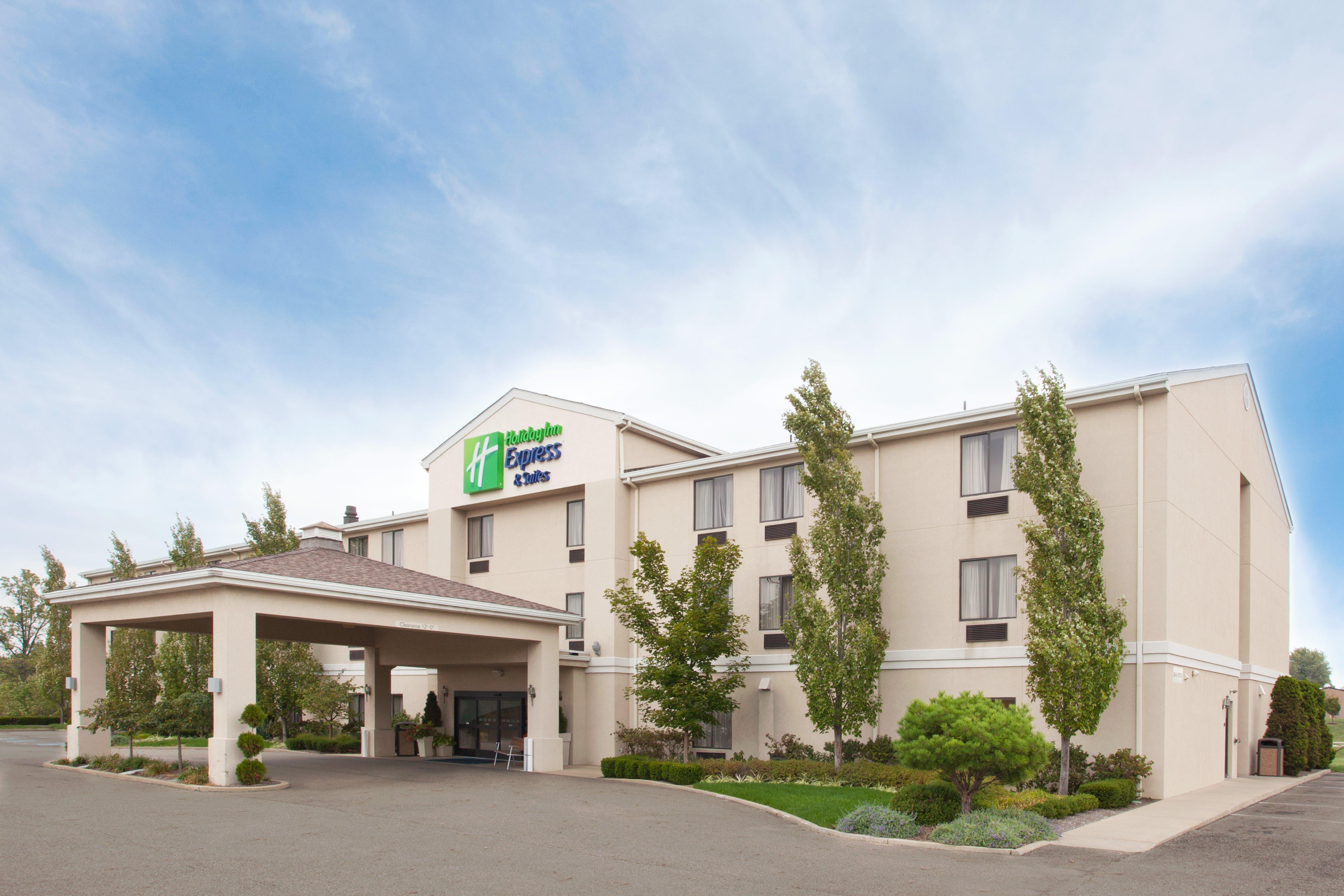Holiday Inn Express & Suites Alliance By Ihg Экстерьер фото