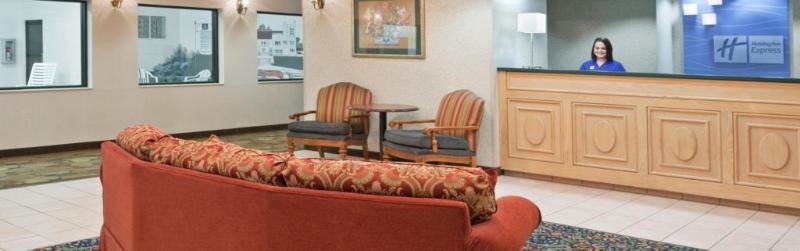 Holiday Inn Express & Suites Alliance By Ihg Экстерьер фото