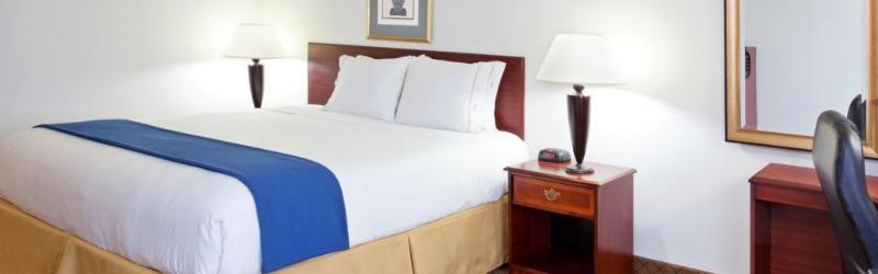 Holiday Inn Express & Suites Alliance By Ihg Экстерьер фото